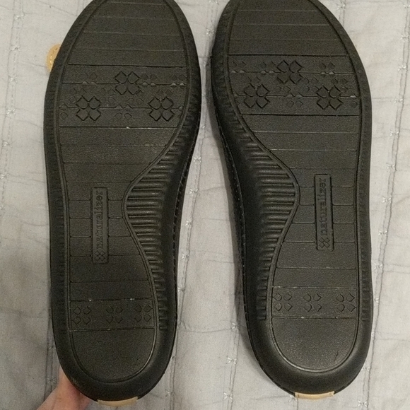 Naturalizer flats - Picture 3 of 3